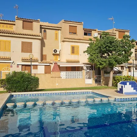 بيت للعطل Adosado Unifamiiar Rocasol *