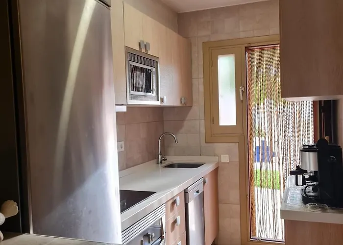 Adosado Unifamiiar Rocasol تورّيفيِخا